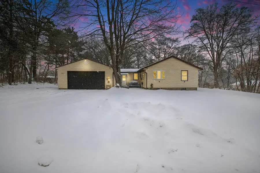 4062 Eastlake Road, Norton Shores, MI 49444 - Image #2