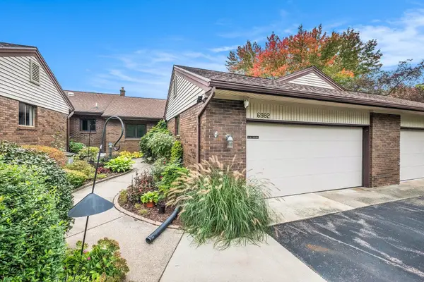 6982 Holly Hill Court Sw #30, Byron Center, MI 49315