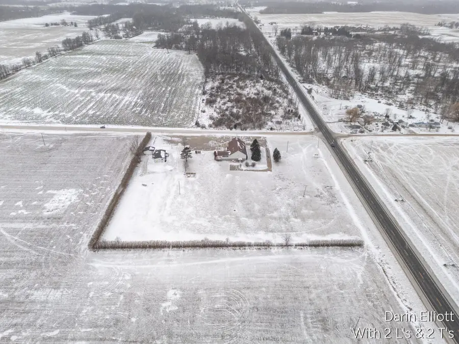 8055 S Castle Road, Sheridan, MI 48884 - Image #2