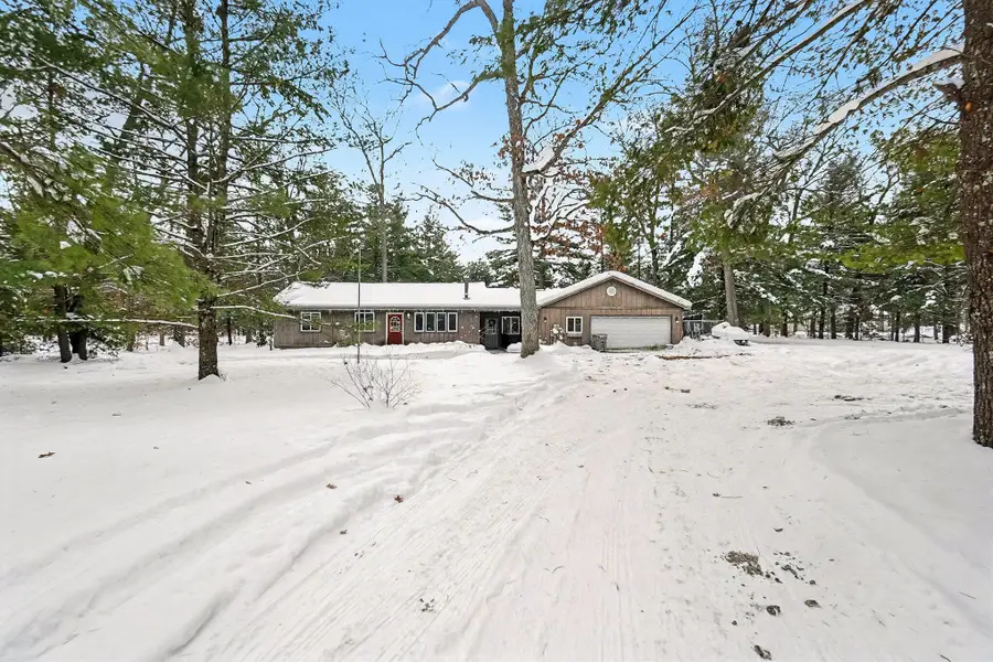 37 W Raymond Road, Twin Lake, MI 49457 - Image #2