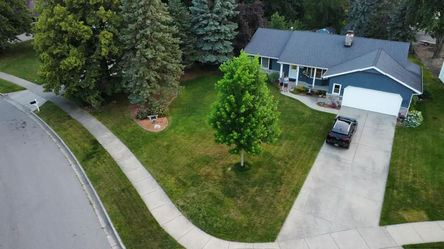 3801 Navaho Drive Sw, Grandville, MI 49418 - Image #3