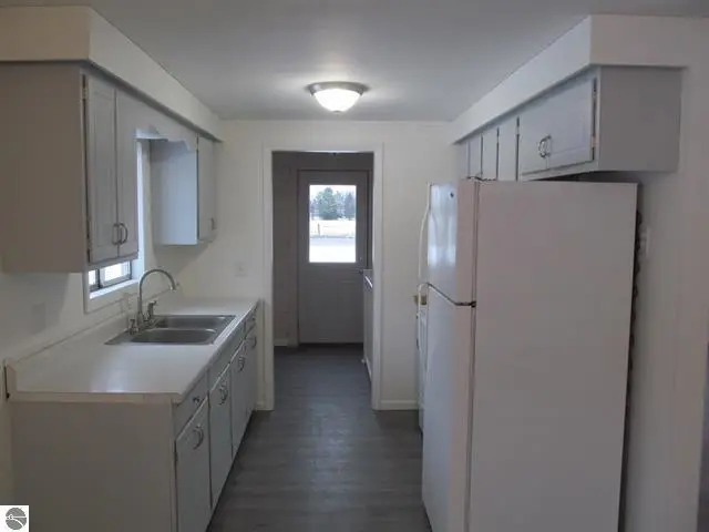 21024 Meceola Road, Paris, MI 49338 - Image #2