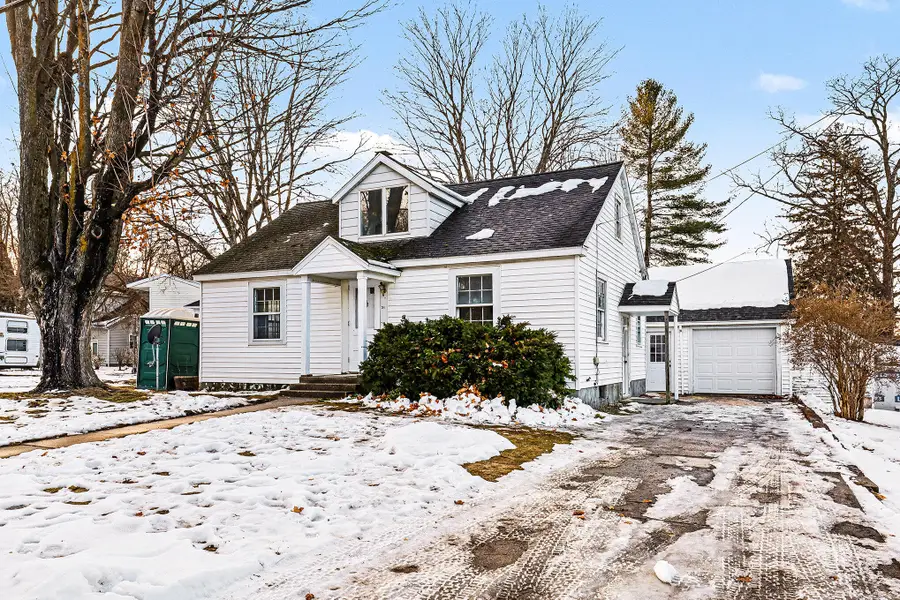 31 N Fair Street, Newaygo, MI 49337 - Image #2