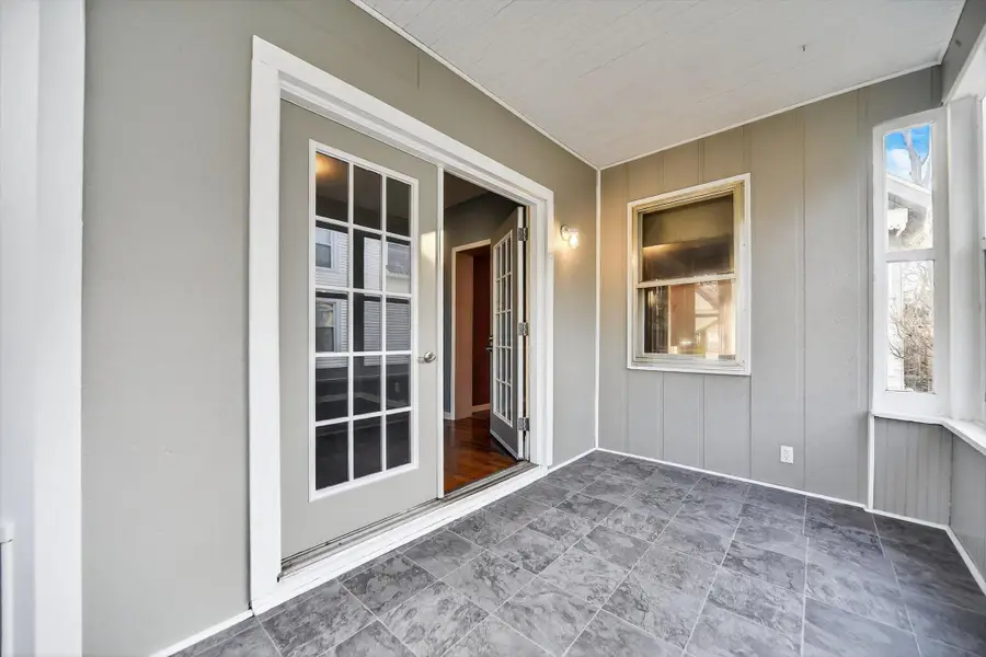 213 N Gorham Street, Jackson, MI 49202 - Image #2