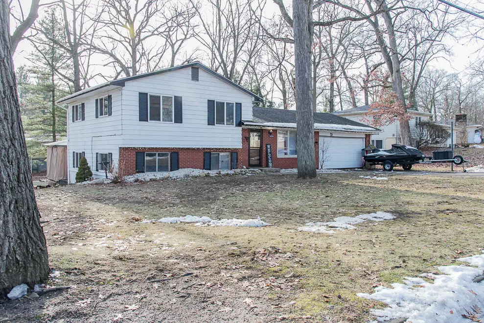 1175 Westlake Woods Drive, Battle Creek, MI 49037 - Image #1