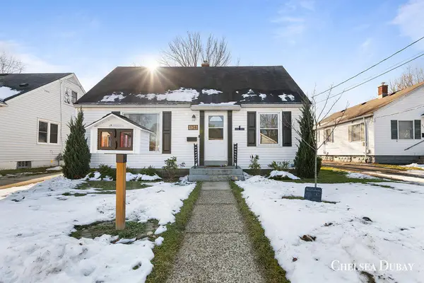 134 Lawrence Street Ne, Grand Rapids, MI 49505