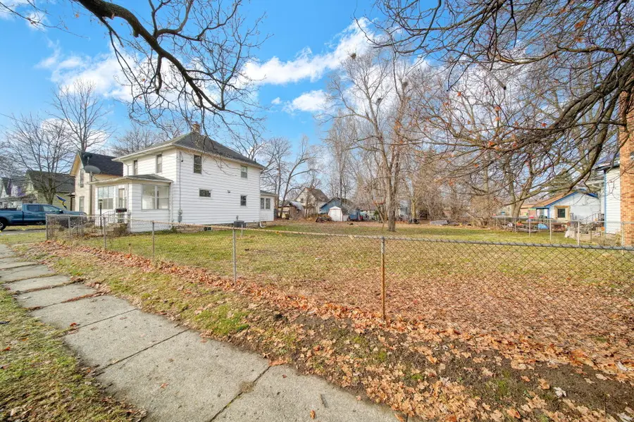 826 Lincoln Street, Jackson, MI 49202 - Image #3