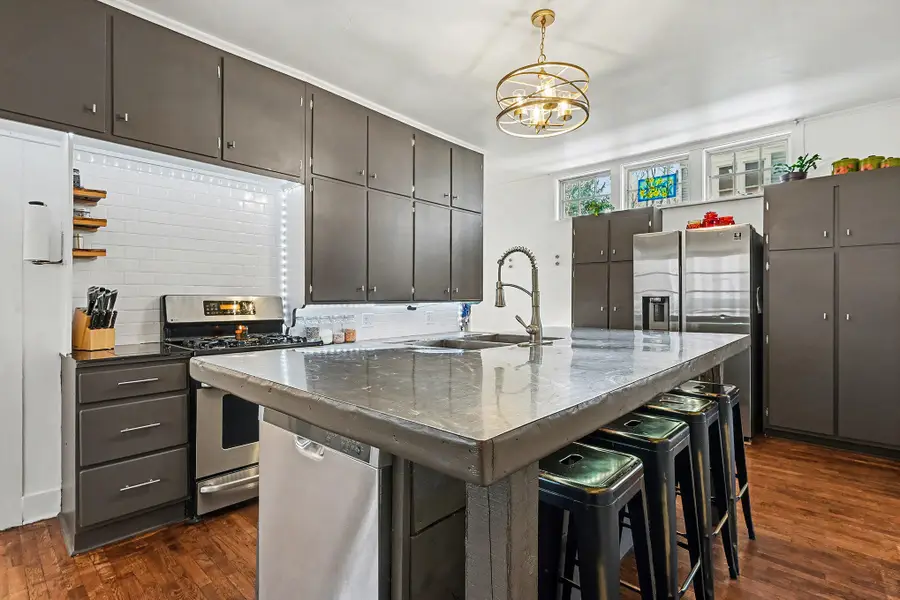 327 Monroe Street, Allegan, MI 49010 - Image #3