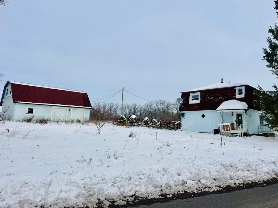 18600 Manitou Road, Addison, MI 49220 - Image #3