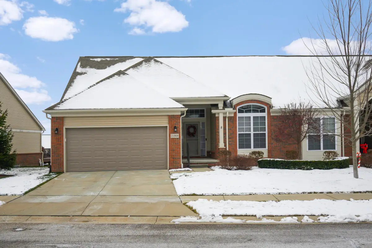 21868 Kensett Drive, Macomb, MI 48042 - Image #1