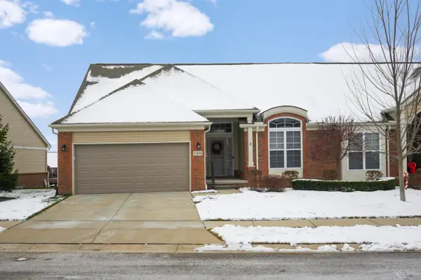 21868 Kensett Drive, Macomb, MI 48042