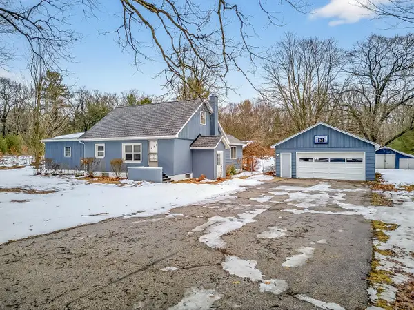 34 S Weber Road, Muskegon, MI 49445