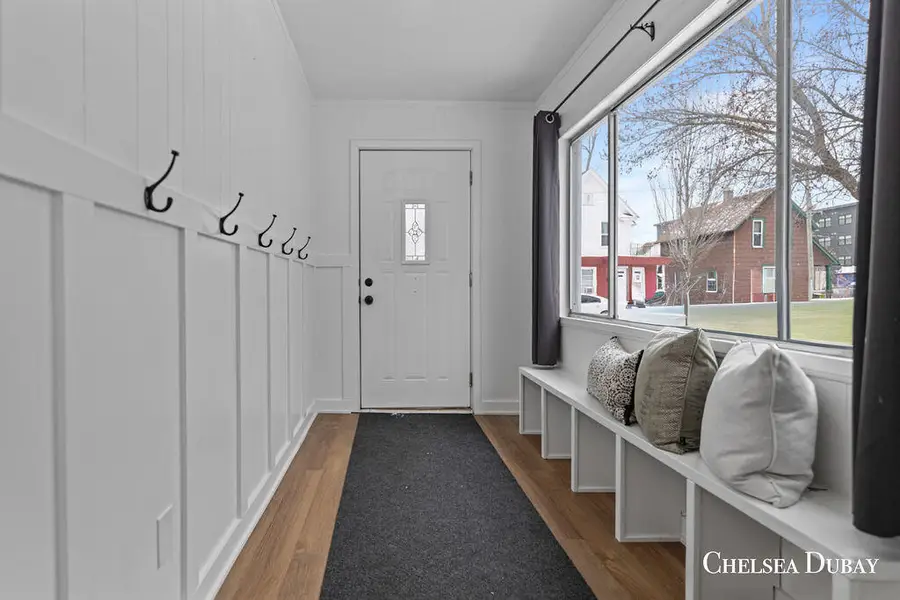 1128 Mcreynolds Avenue Nw, Grand Rapids, MI 49504 - Image #3