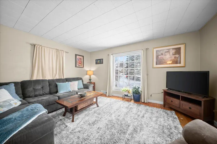 911 Malta Street Ne, Grand Rapids, MI 49503 - Image #3