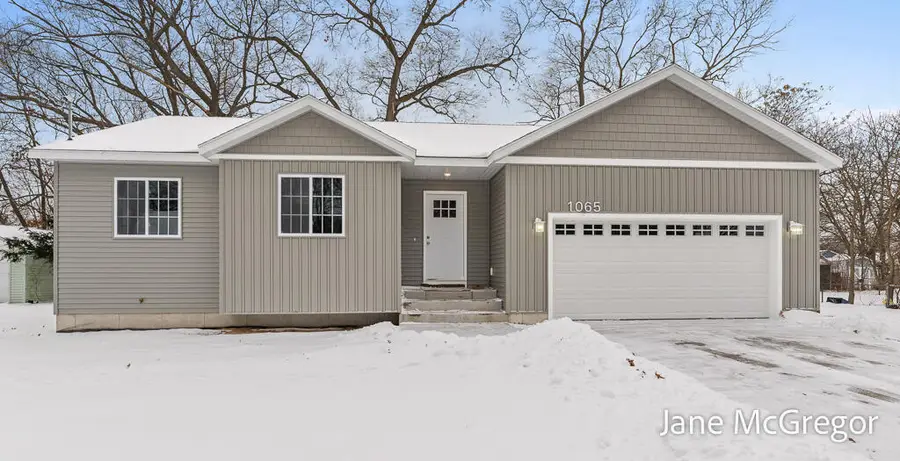 1065 James Avenue, Muskegon, MI 49442 - Image #2