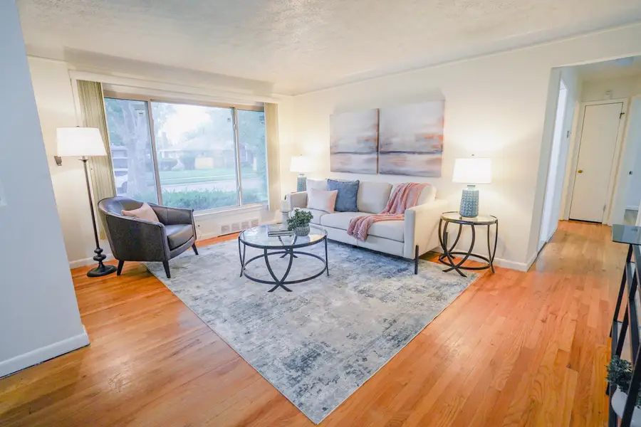 13941 Pearson Street, Oak Park, MI 48237 - Image #3