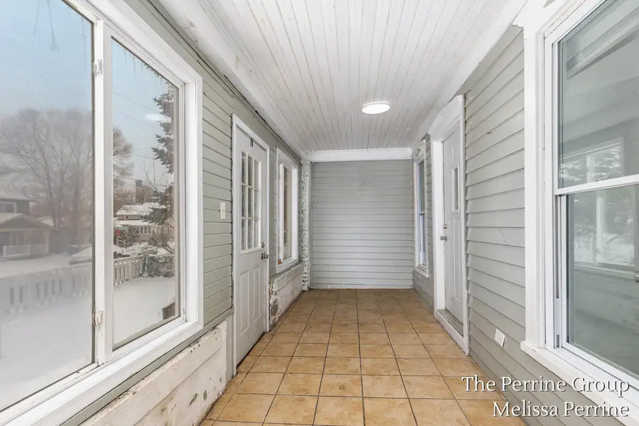 243 Straight Avenue Sw, Grand Rapids, MI 49504 - Image #3