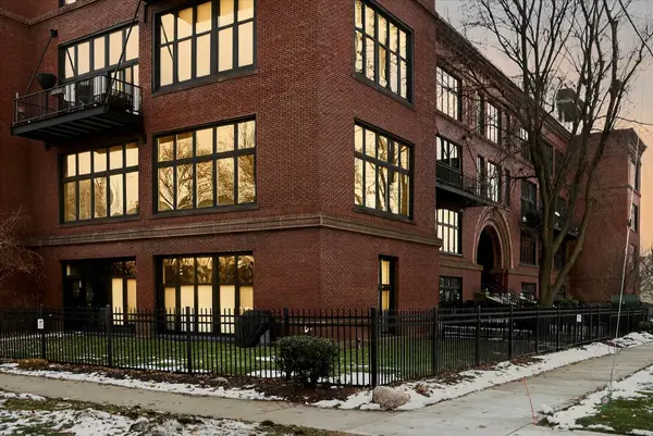 600 Broadway Avenue Nw #203, Grand Rapids, MI 49504