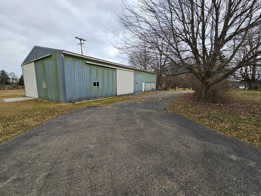 66598 Territorial Road, Lawrence, MI 49064 - Image #3