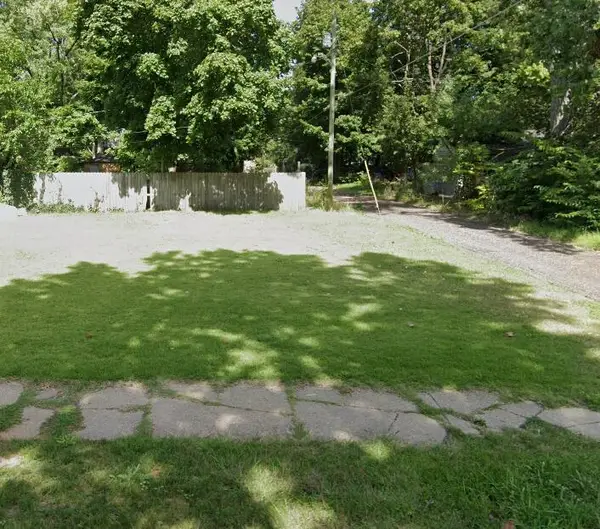 361 E May Street, Benton Harbor, MI 49022