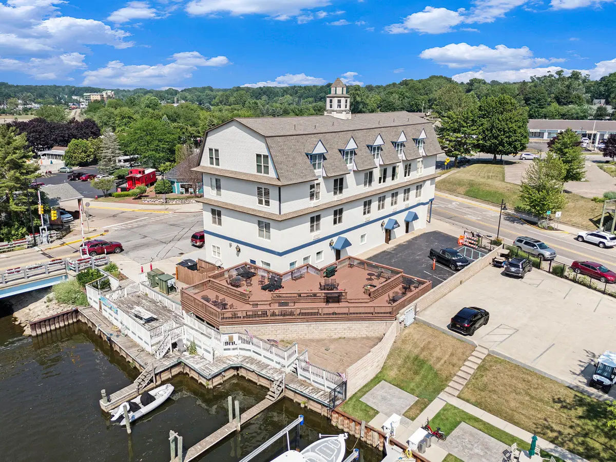 532 Dyckman Avenue #Unit 6, South Haven, MI 49090 - Image #1