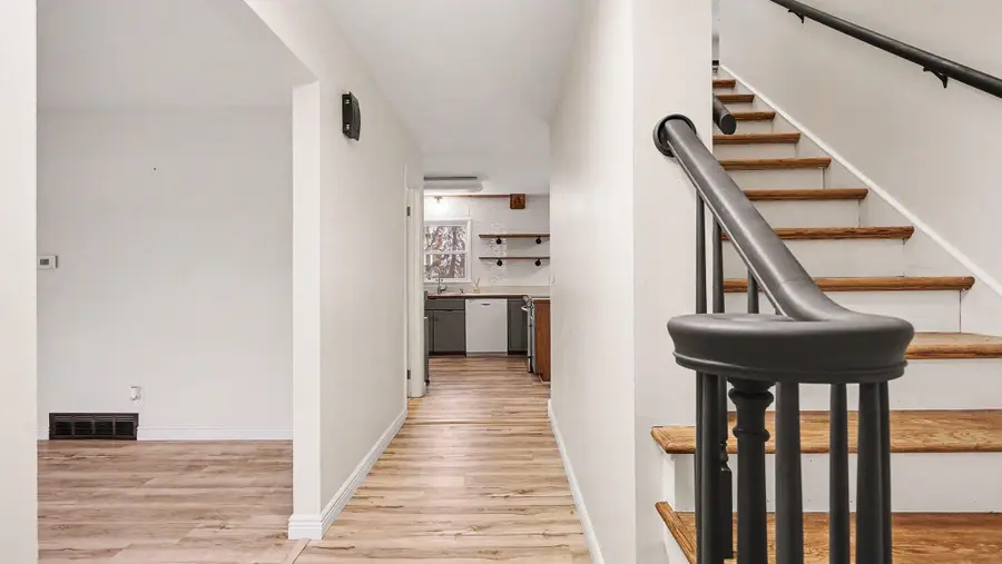 1722 Maunta Lane, Jackson, MI 49201 - Image #2