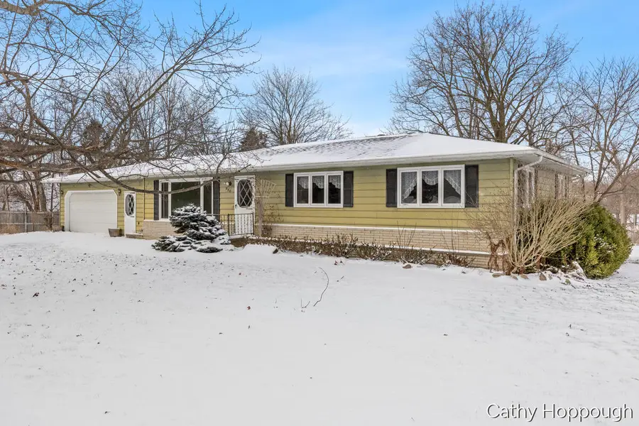 250 Meadowlane Drive, Portland, MI 48875 - Image #2
