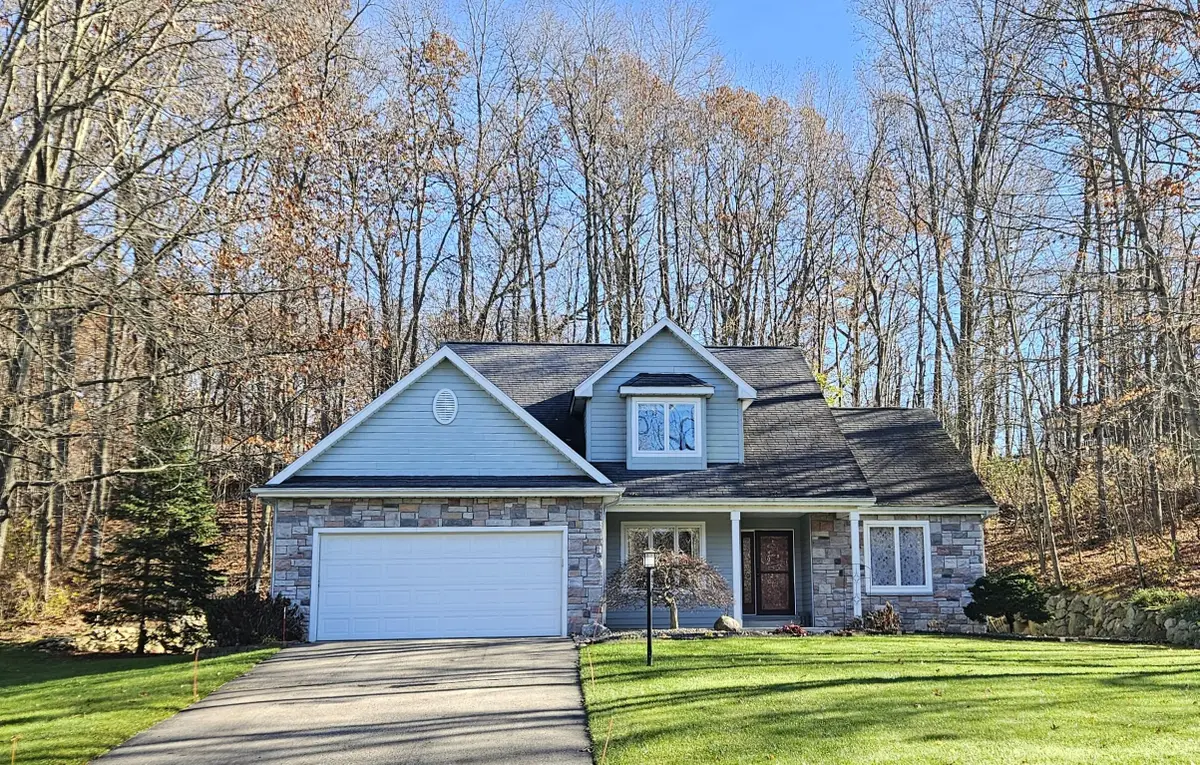 160 Laguna Circle, Kalamazoo, MI 49009 - Image #1