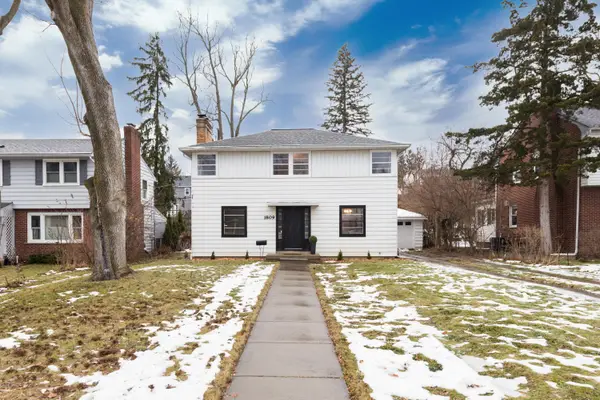 1809 E Stadium Boulevard, Ann Arbor, MI 48104