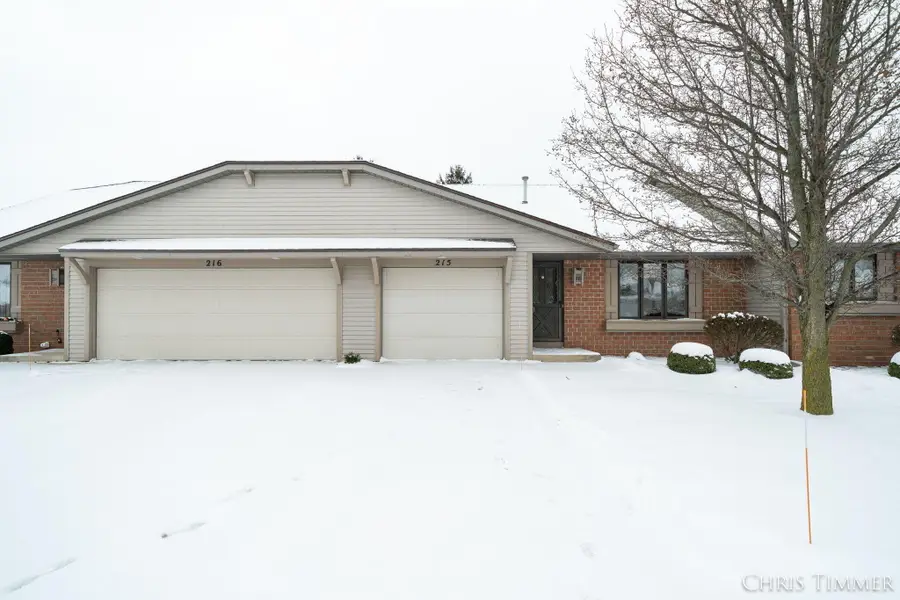 215 Parkside Drive, Zeeland, MI 49464 - Image #2
