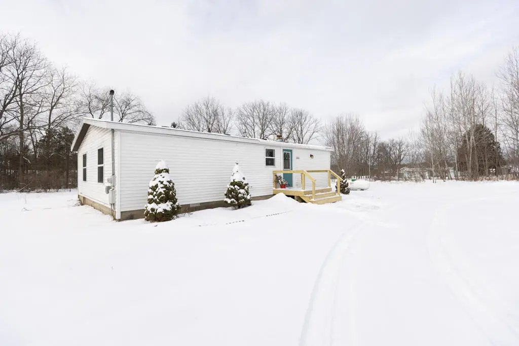 14323 Zeike Drive, Cedar Springs, MI 49319 - Image #1