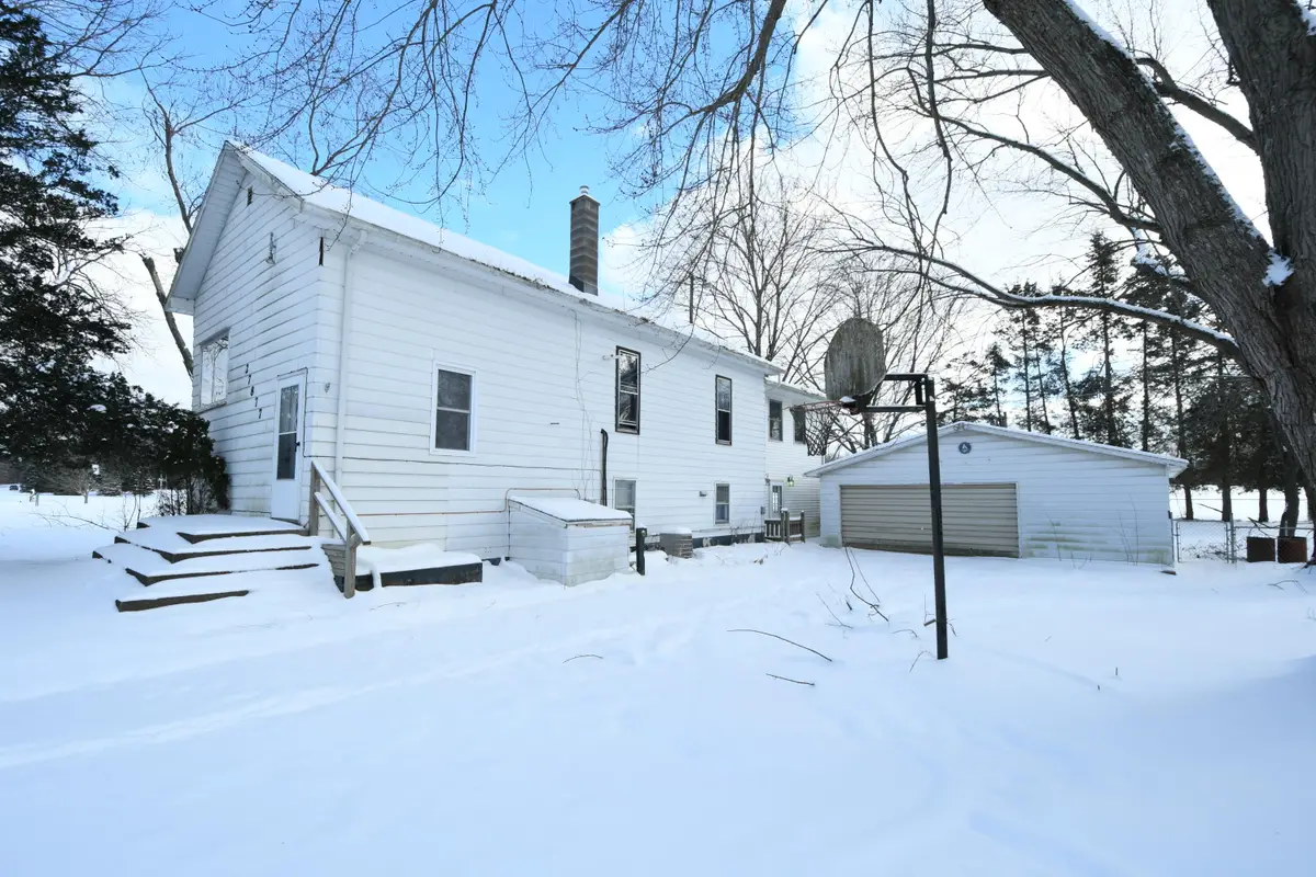 27877 County Road 375, Paw Paw, MI 49079 - Image #1