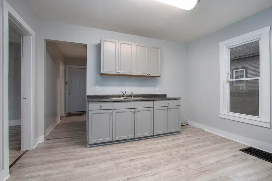 596 Superior Street, Benton Harbor, MI 49022 - Image #3