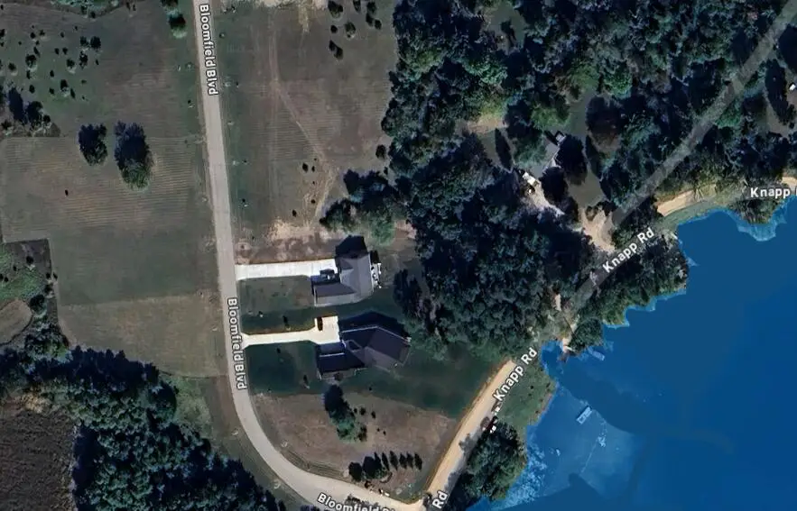 108 Bloomfield Boulevard, Brooklyn, MI 49230 - Image #2