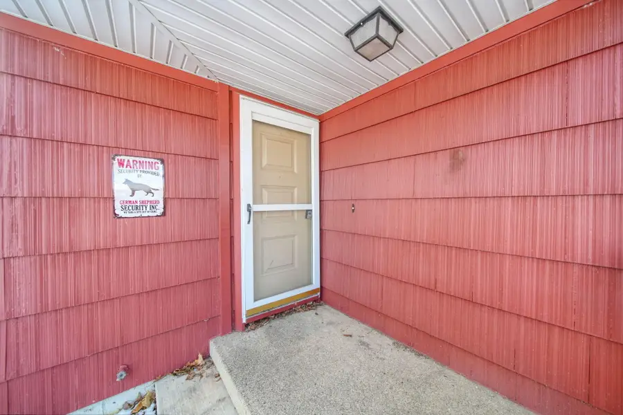 5635 Brooklyn Road, Jackson, MI 49201 - Image #2