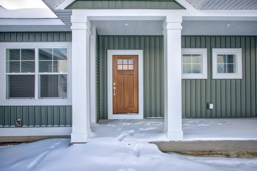 2735 Reagan Avenue, Zeeland, MI 49464 - Image #2