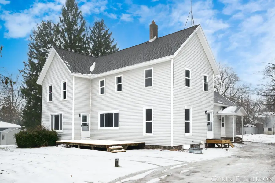 5306 W Carson City Road, Greenville, MI 48838 - Image #3