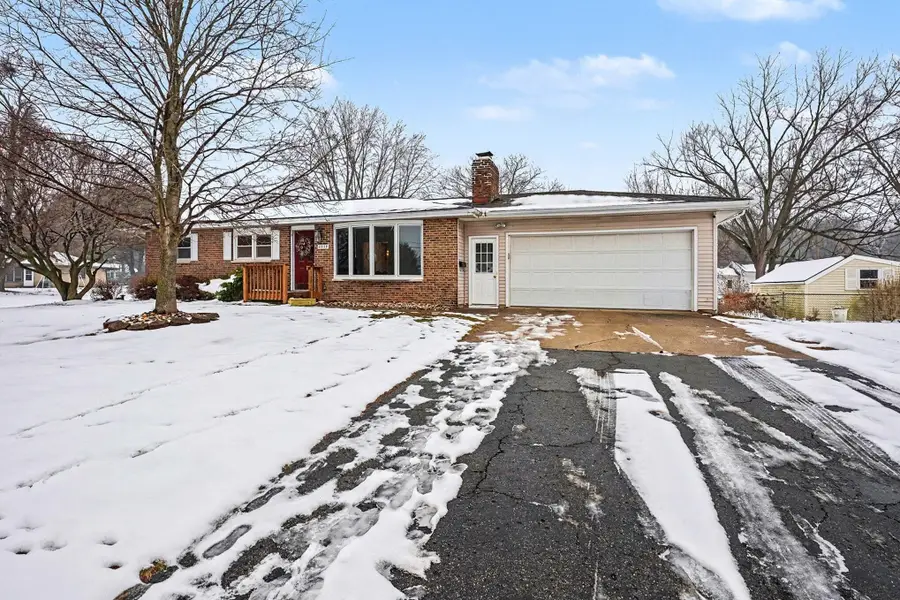 8539 Dolphin Street, Portage, MI 49024 - Image #2