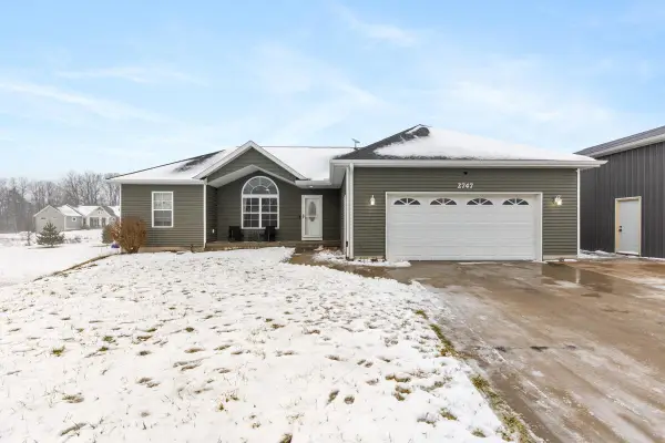 2747 Applewine Road, Middleville, MI 49333