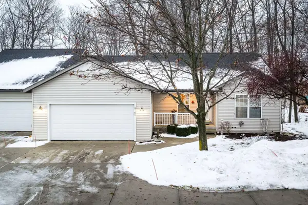 8766 Grainery Court Se, Caledonia, MI 49316