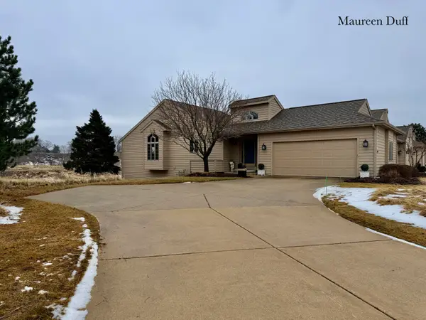 1554 E Harbour Towne Circle #73, Muskegon, MI 49441