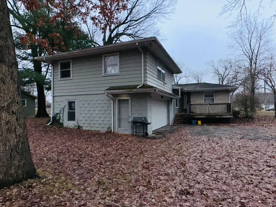 70945 Ridgewood Drive, Edwardsburg, MI 49112 - Image #2