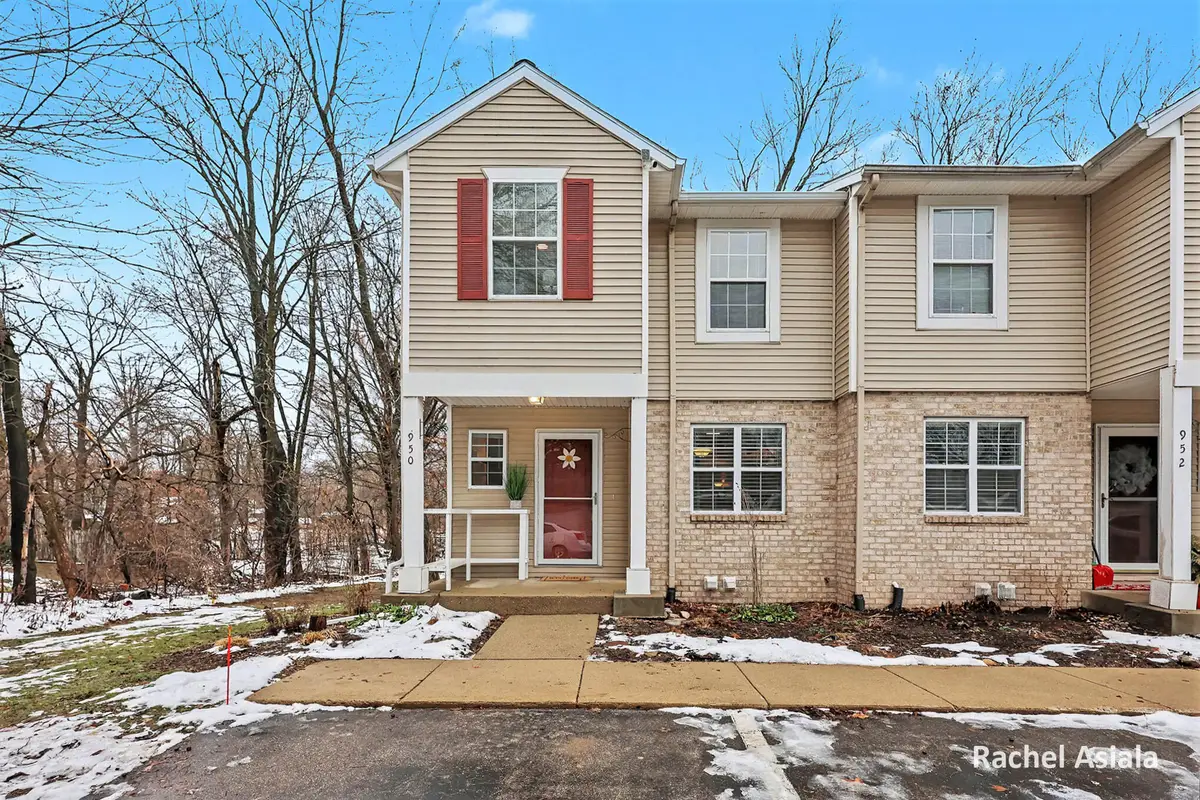 950 Ada Place Drive Se, Grand Rapids, MI 49546 - Image #1