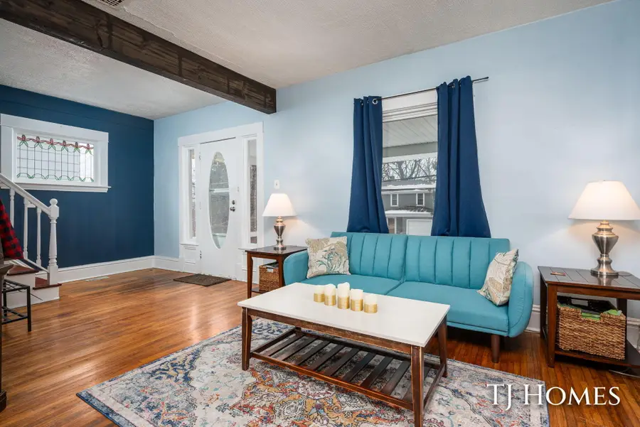 619 Lydia Street Ne, Grand Rapids, MI 49503 - Image #2