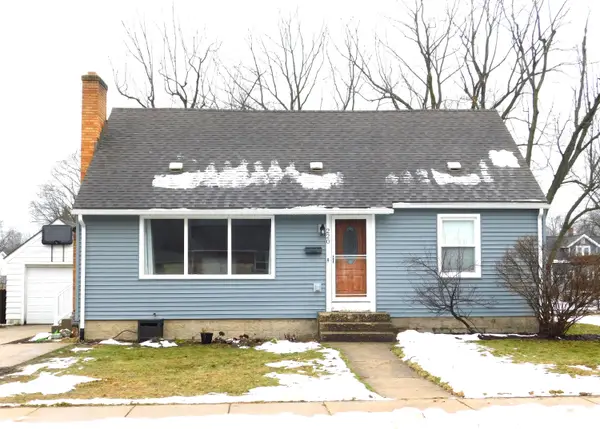 220 S Division Street, Zeeland, MI 49464