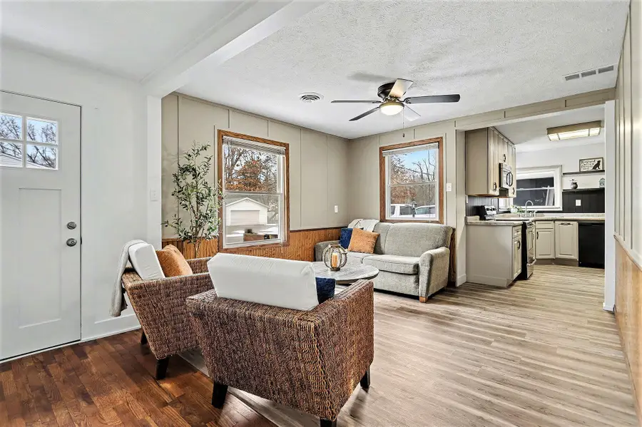 609 Grand Street, Portage, MI 49024 - Image #2