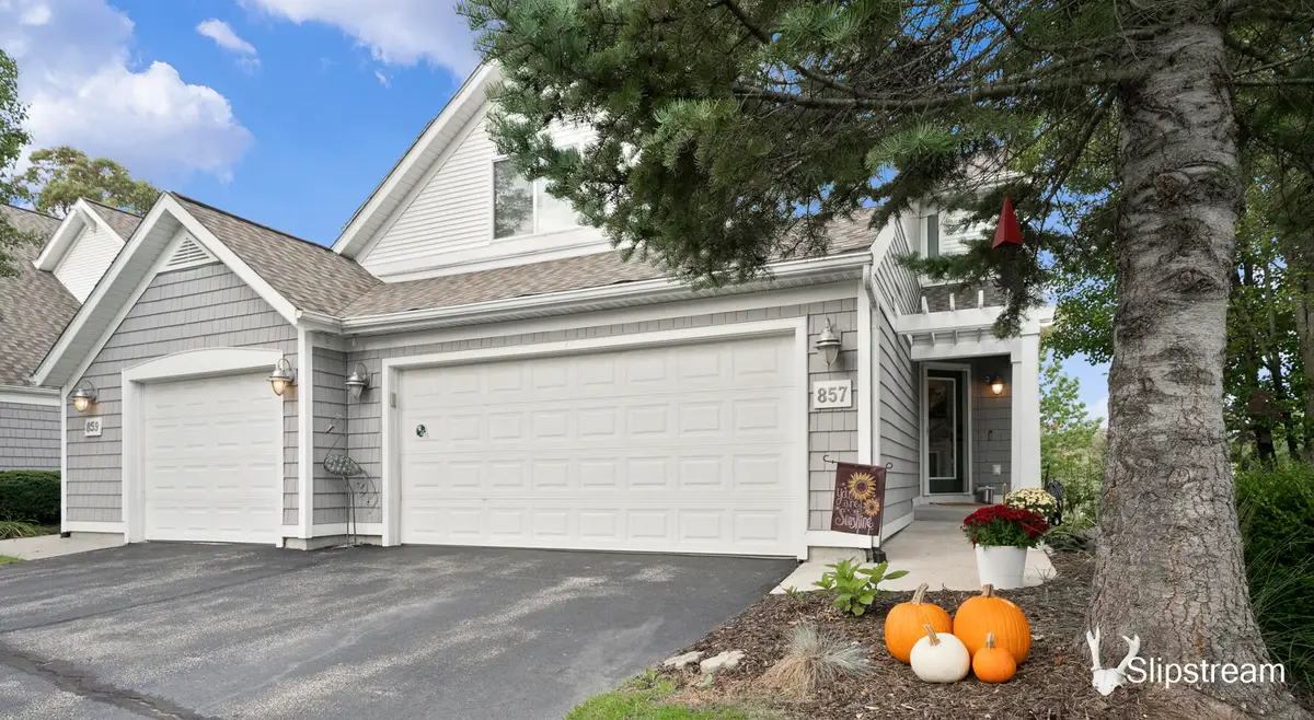 857 Pinnacle Run Drive Se, Grand Rapids, MI 49546 - Image #1