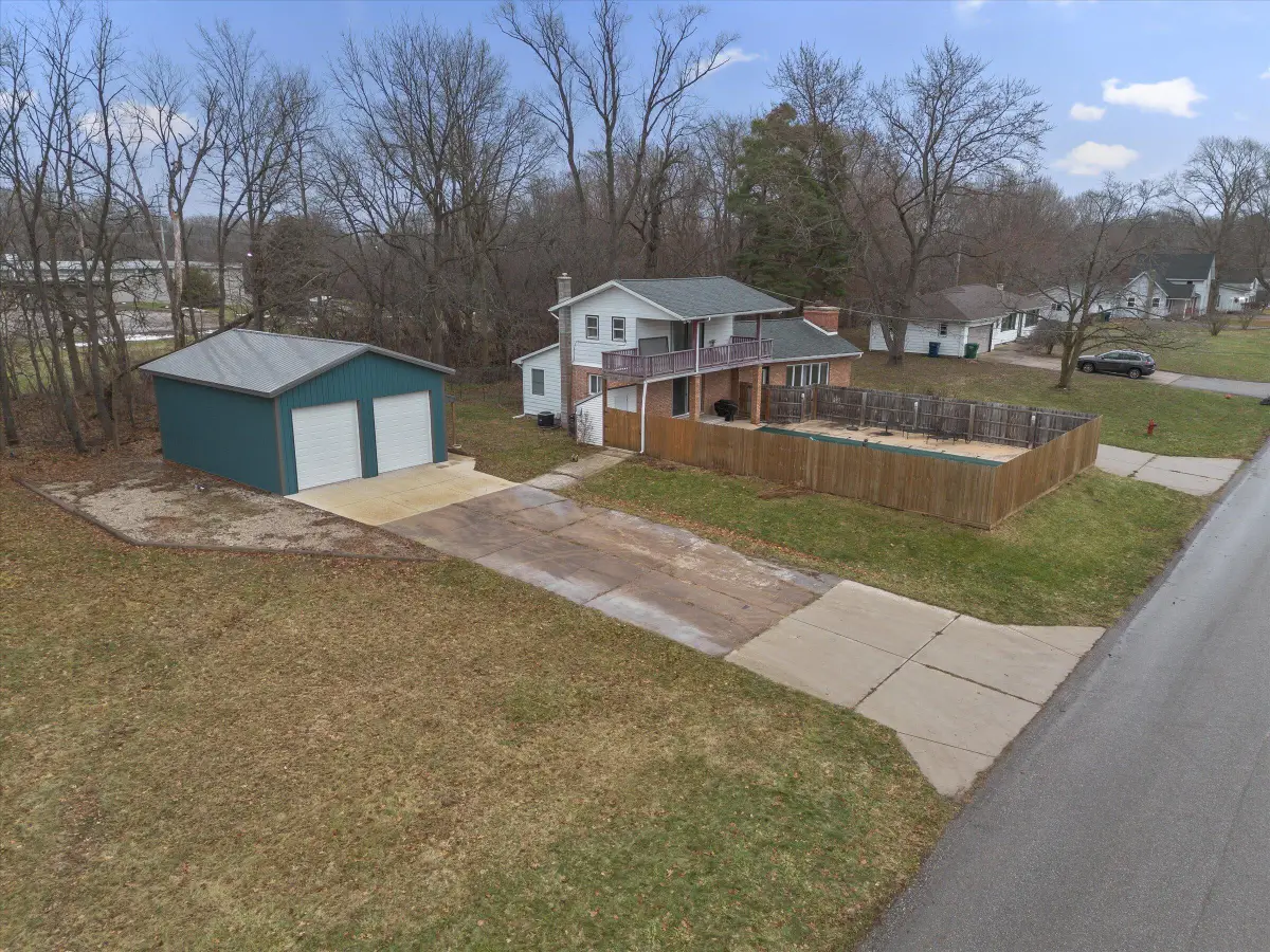 709 Park Shore Drive, Cassopolis, MI 49031 - Image #1