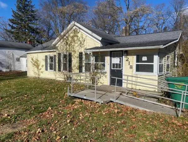 218 W Market Street, Centreville, MI 49032