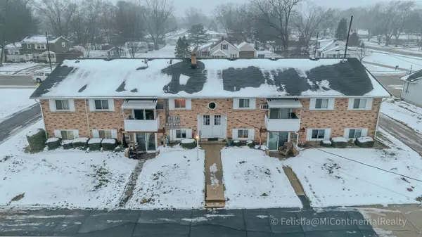 5370 36th Avenue #12, Hudsonville, MI 49426